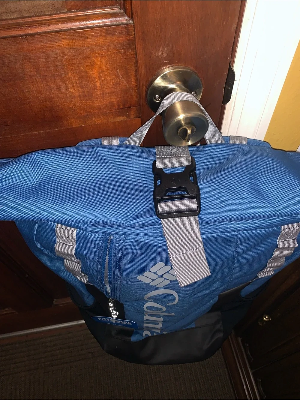 Columbia roll top
